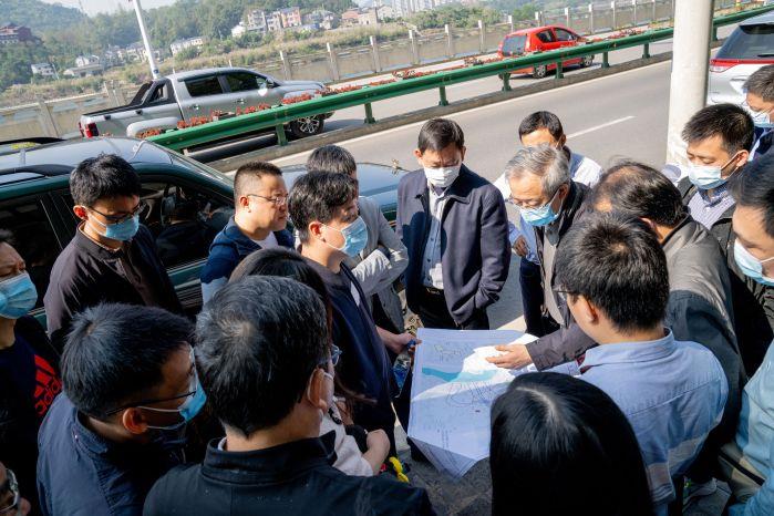 7、長陽抽水蓄能項目預(yù)可研現(xiàn)場勘測（楊海青攝）